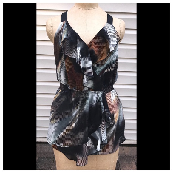 Lapis Ruffle V-Neck Ruffle Sleeveless Top Large - Picture 2 of 8